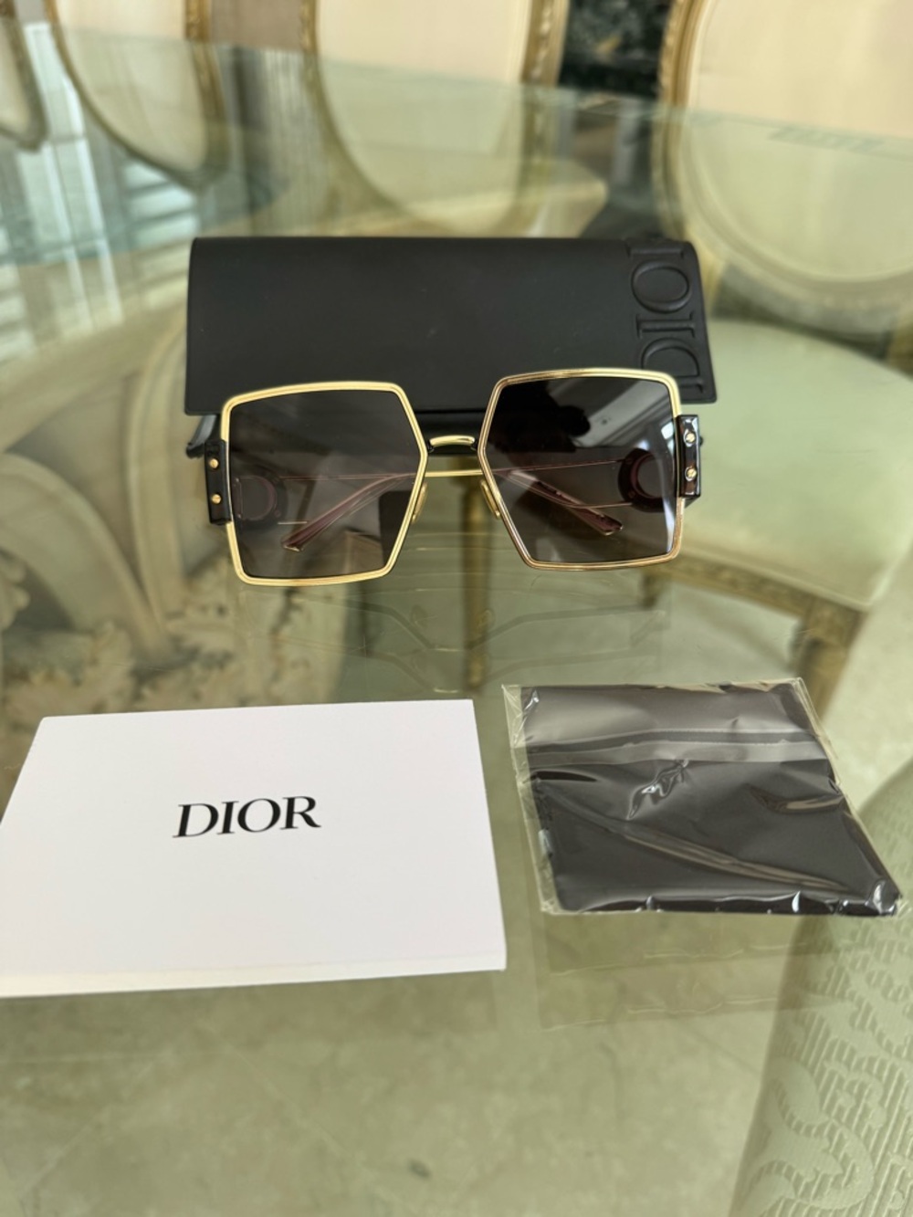 Dior Black and Gold Square-Frame Sunglasses - Picture 3 of 5